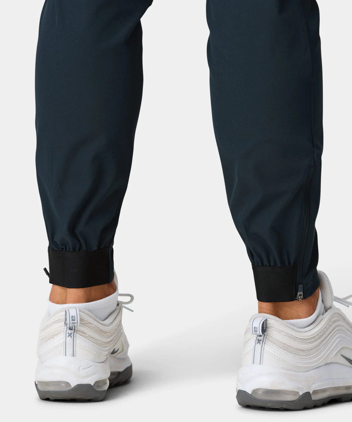 FOUR-WAY STRETCH JOGGER | NAVY - MACADE GOLF