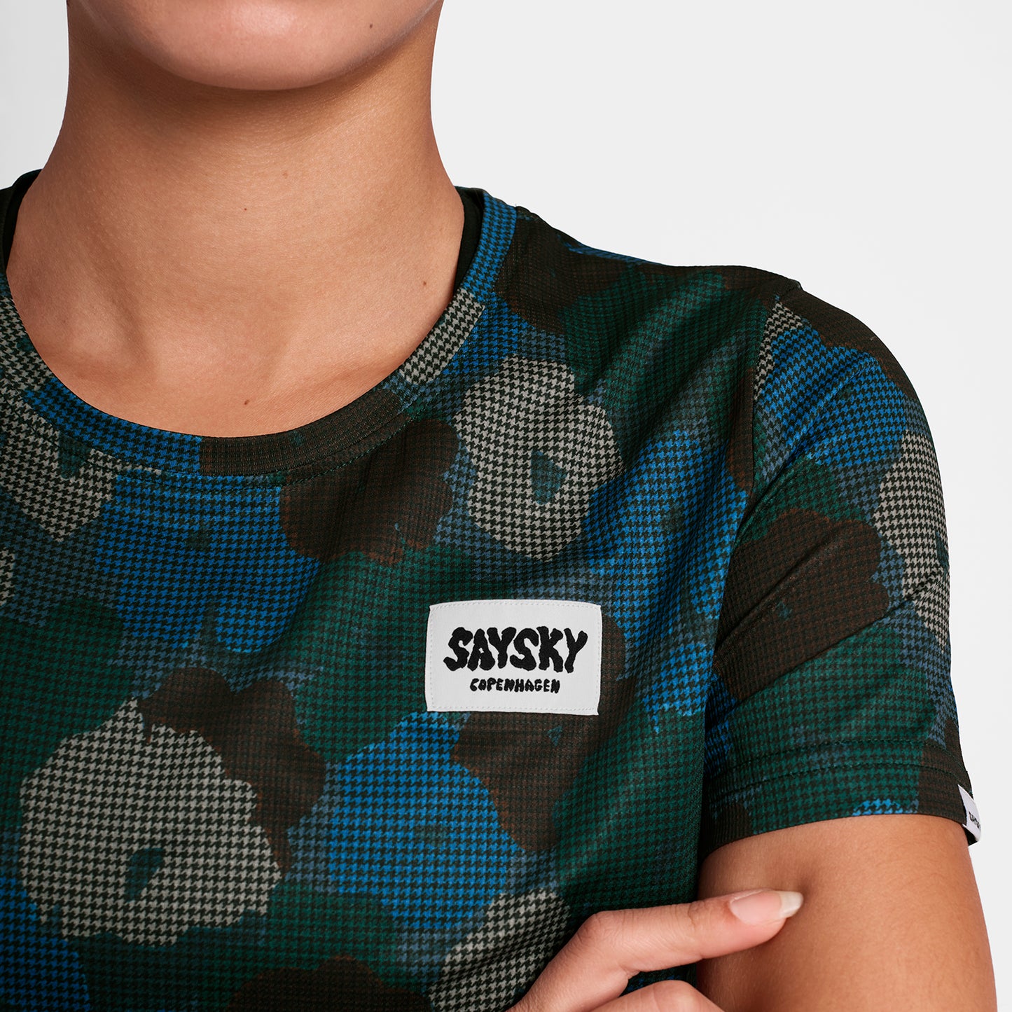 W COMBAT T-SHIRT | CAMO BLOOMS - SAYSKY