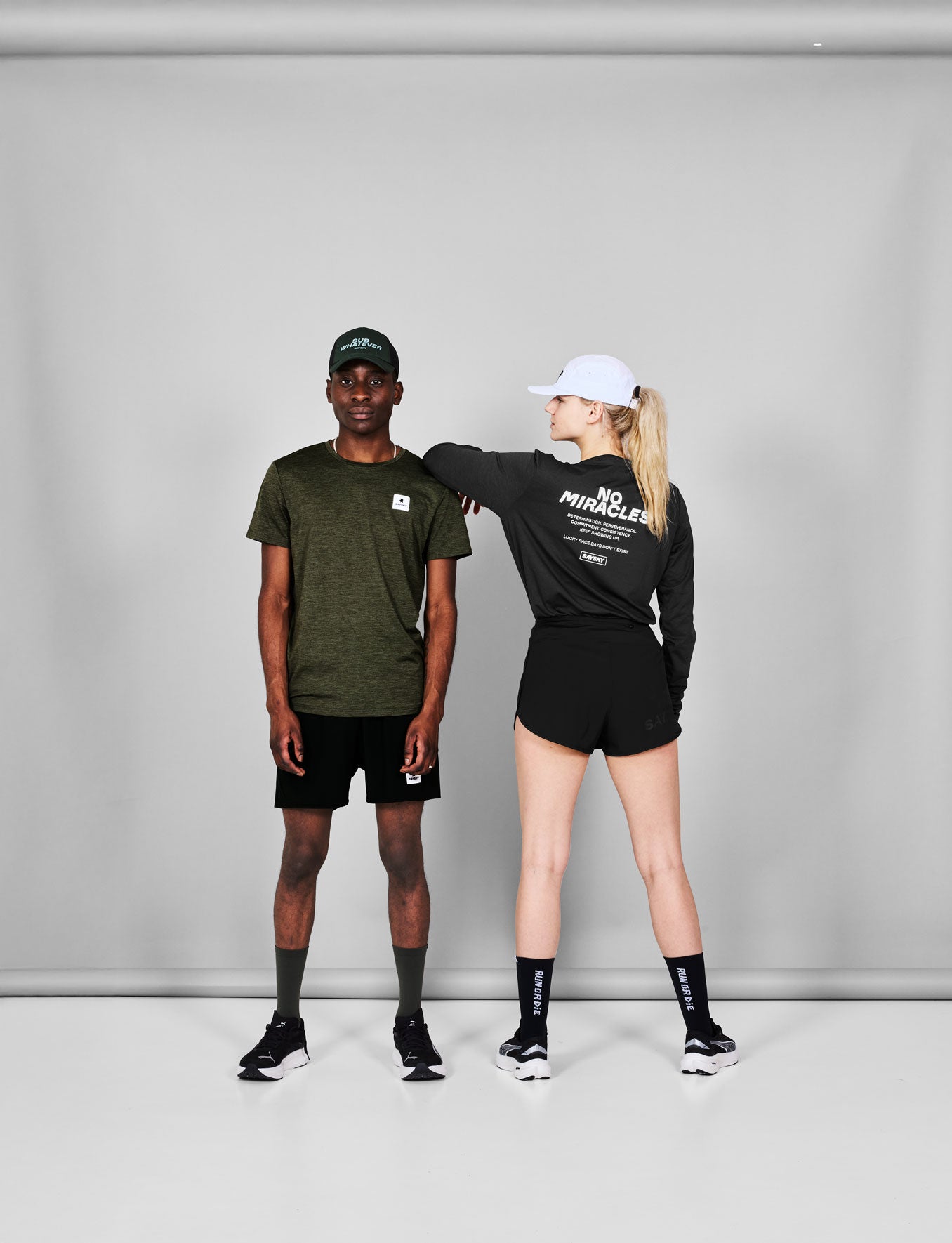 PACE LONGSLEEVE | STATEMENT BLACK - SAYSKY