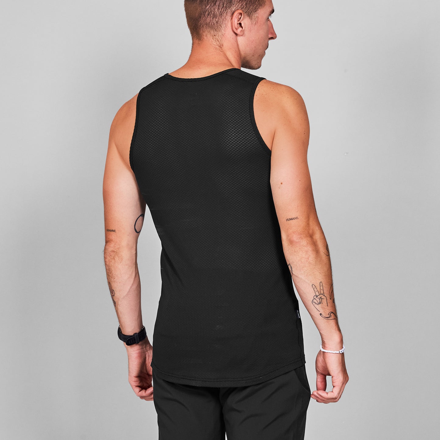MESH BASE LAYER SINGLET | BLACK - SAYSKY