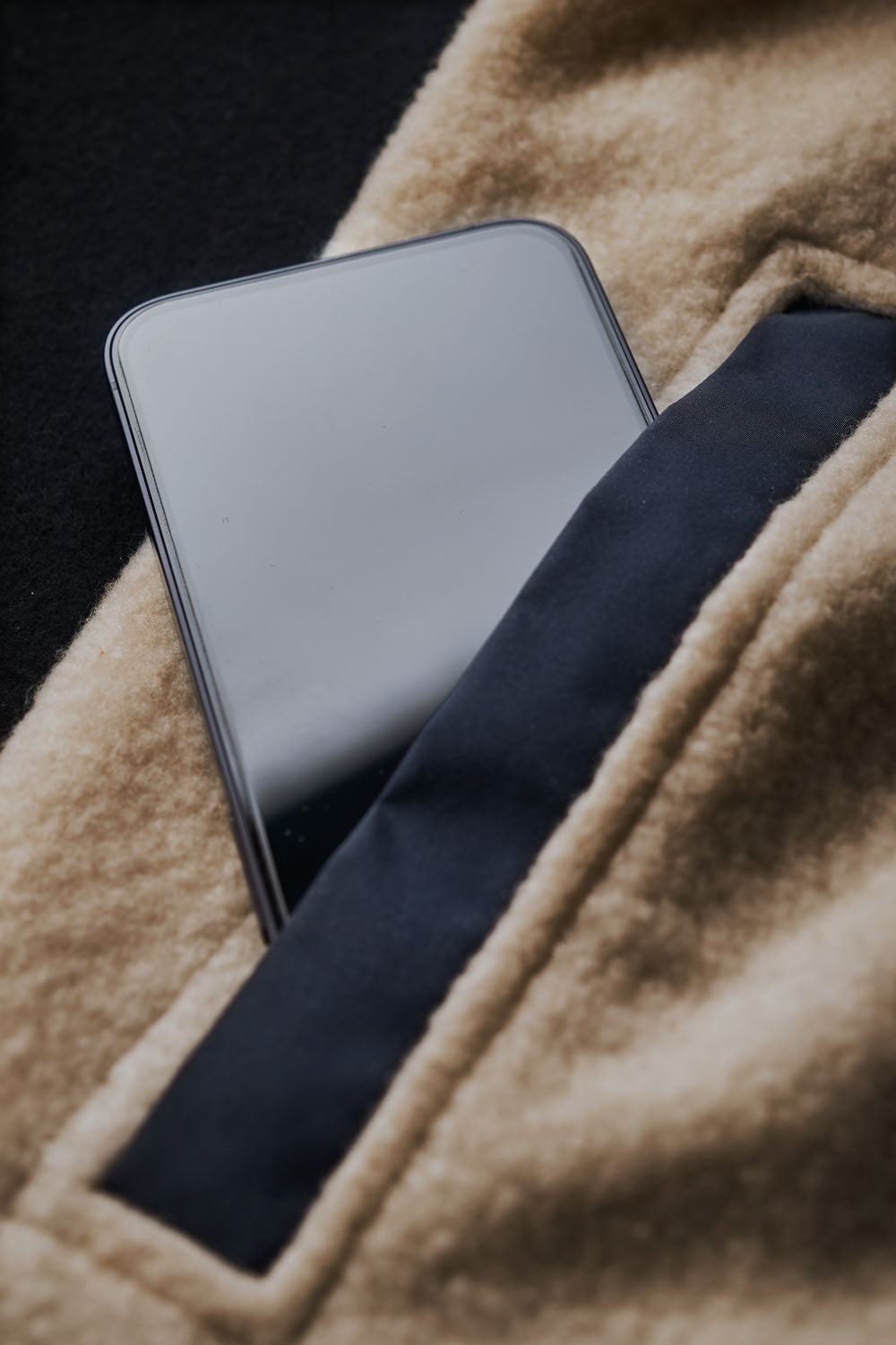 VÄSTANEDE MERINO FLEECE VEST | BEIGE - YMR