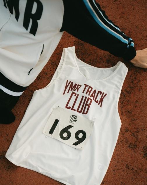 ÄNGGÅRDEN SINGLET | OFF-WHITE/BURGUNDY - YMR