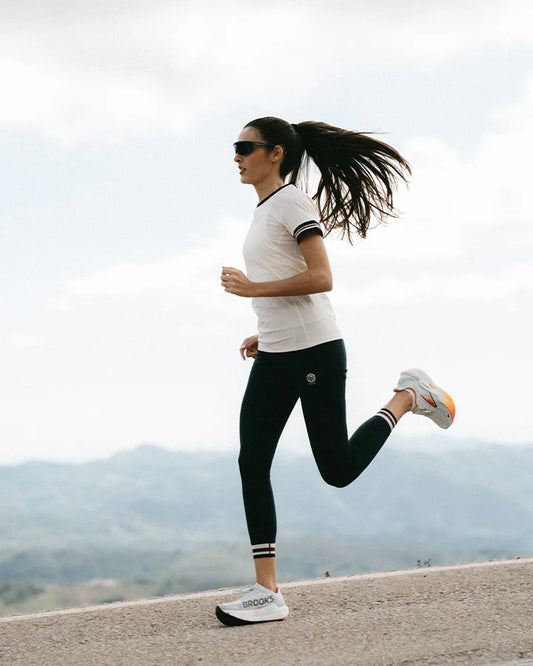 UTÖ LADIES RACE T-SHIRT | OFF-WHITE - YMR