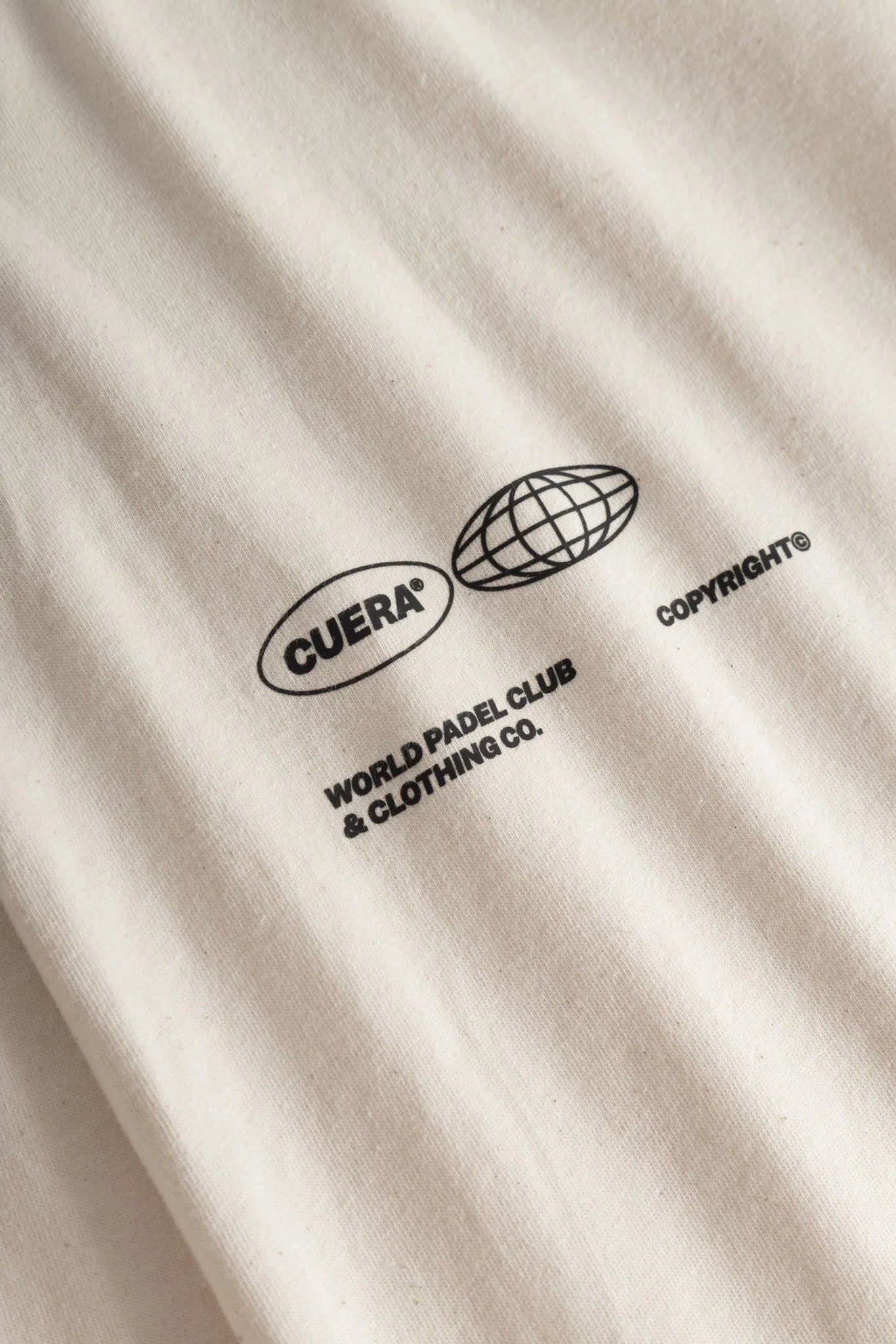 RELAXED GLOBE T-SKJORTE - CUERA (Off white)