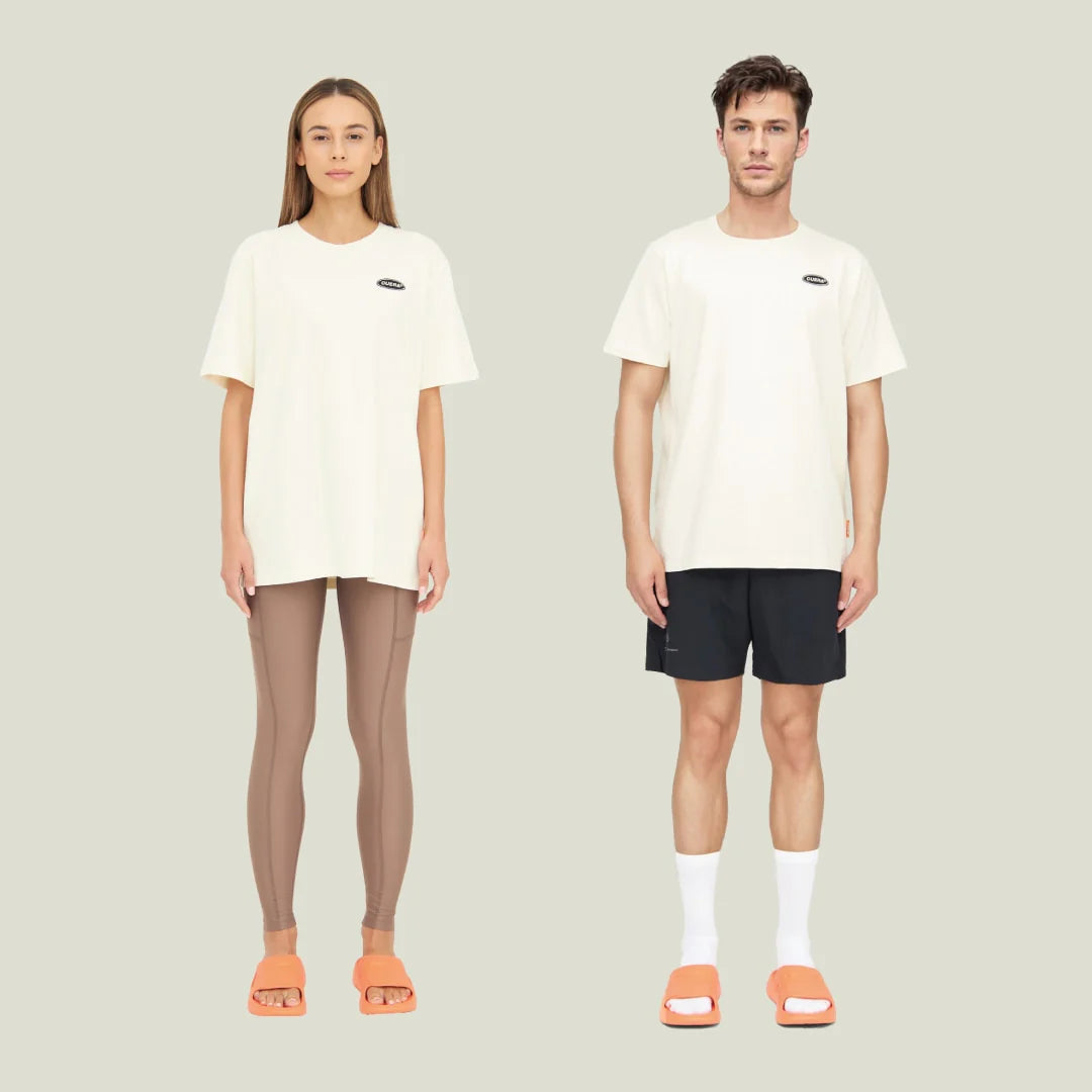 RELAXED OVERSIZE OFFCOURT T-SKJORTE - CUERA (Off white)