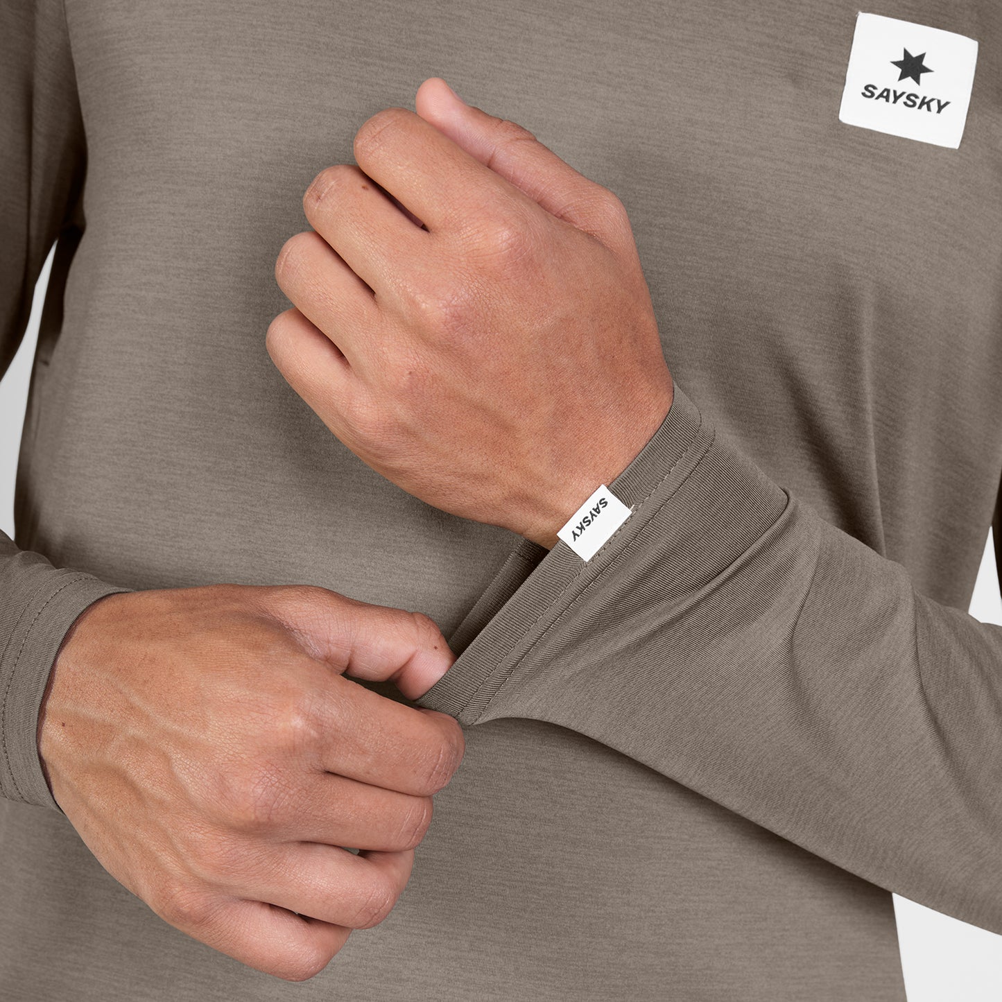 PACE LONGSLEEVE CLEAN | TAUPE