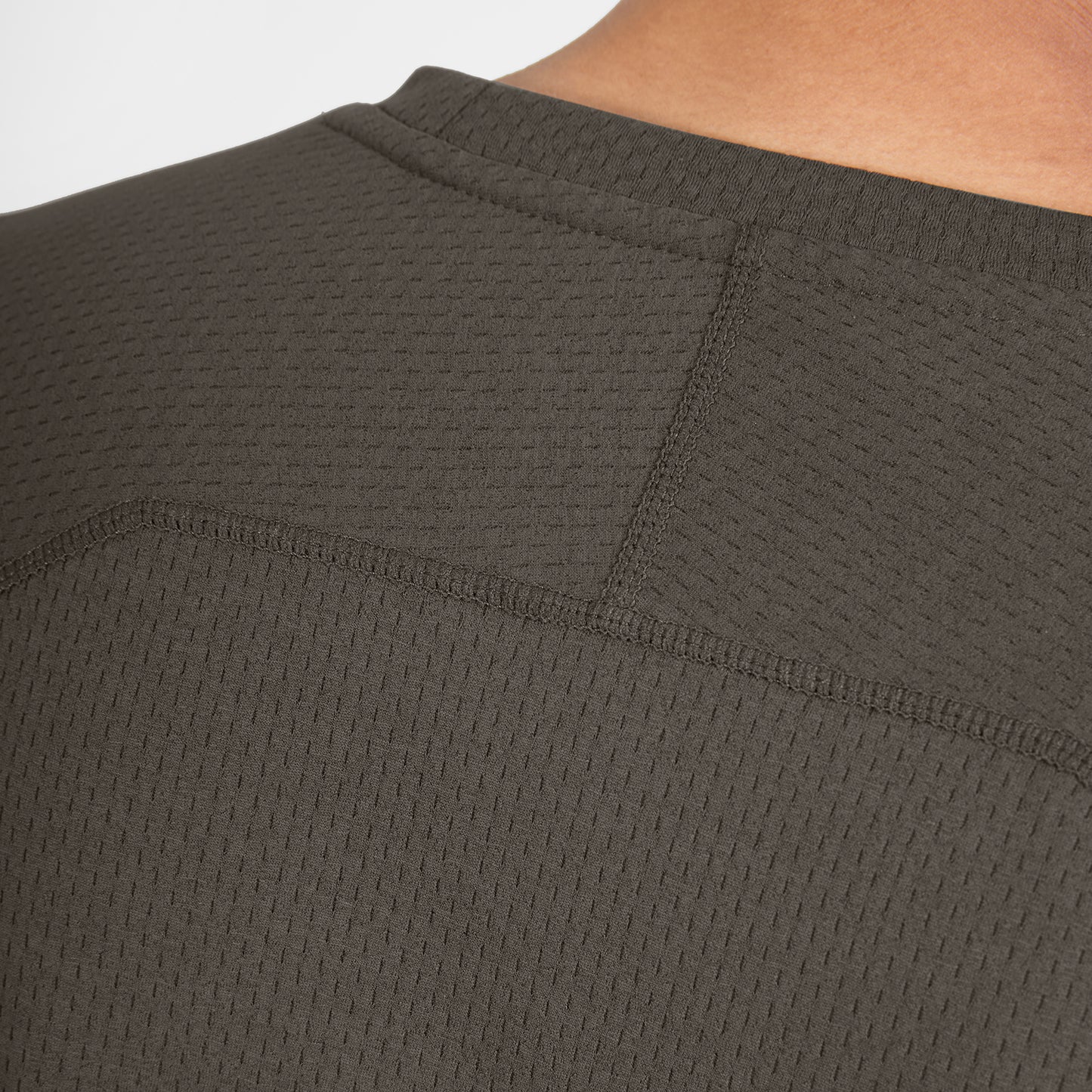 PACE TECH LONGSLEEVE | BROWN