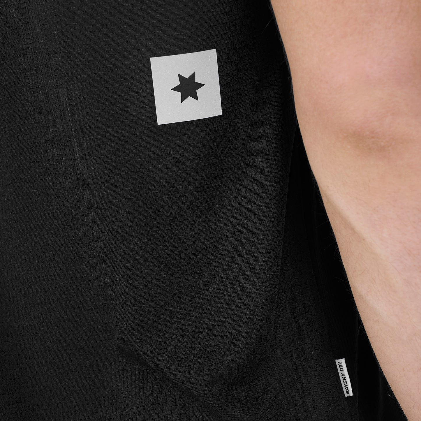 FLOW T-SHIRT CLEAN | BLACK - SAYSKY