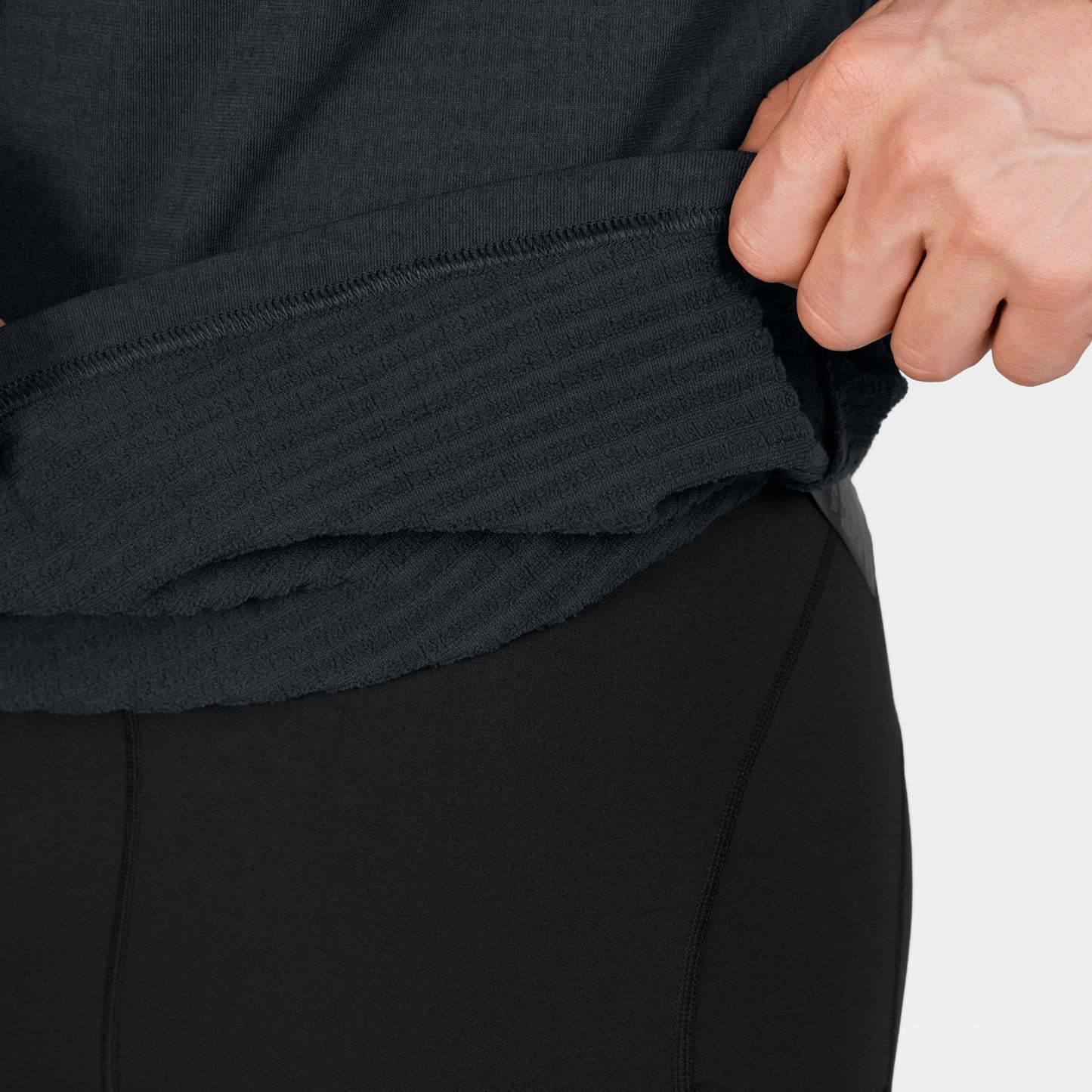 BLAZE LONGSLEEVE FLEECE | BLACK - SAYSKY
