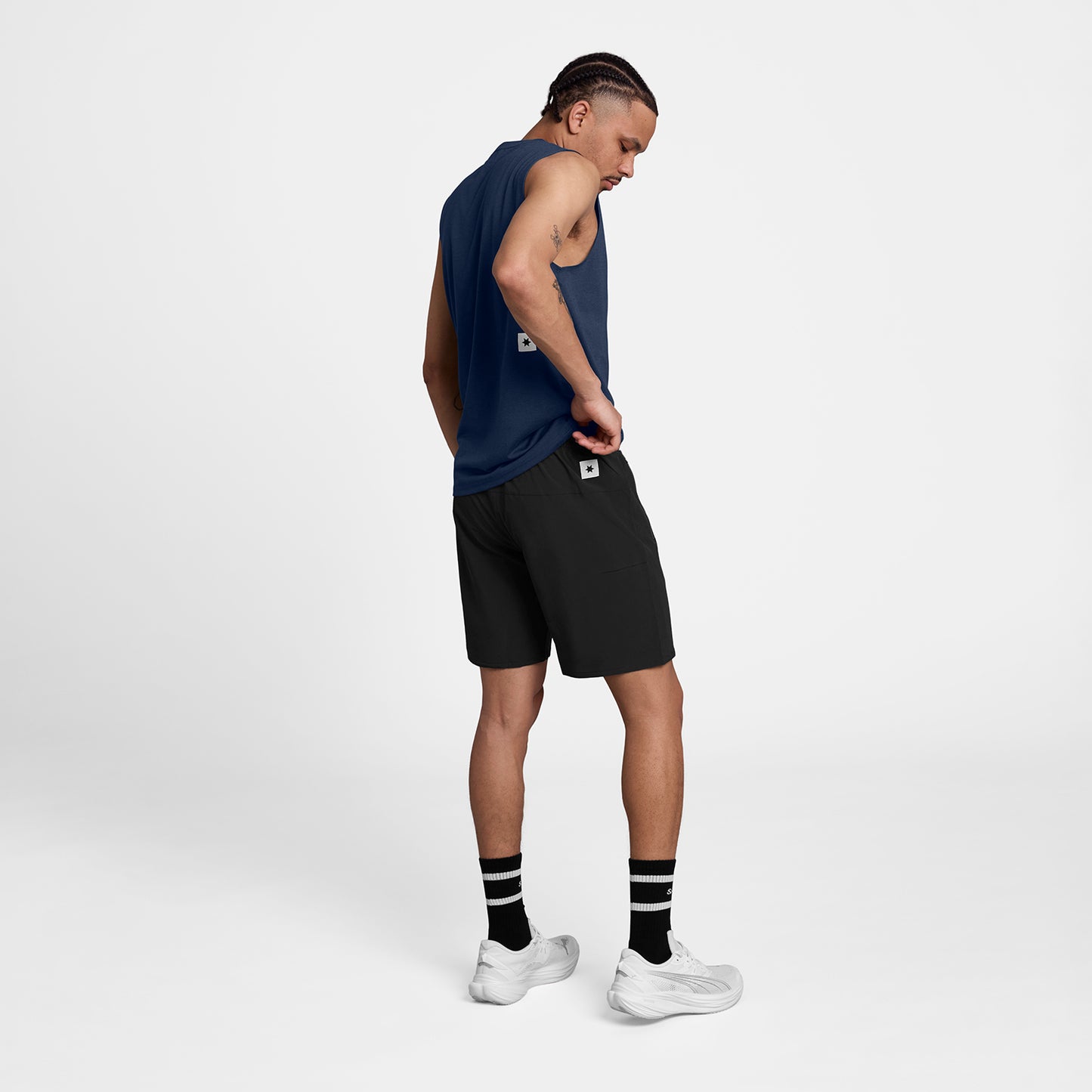 MOTION SHORTS 8" | BLACK