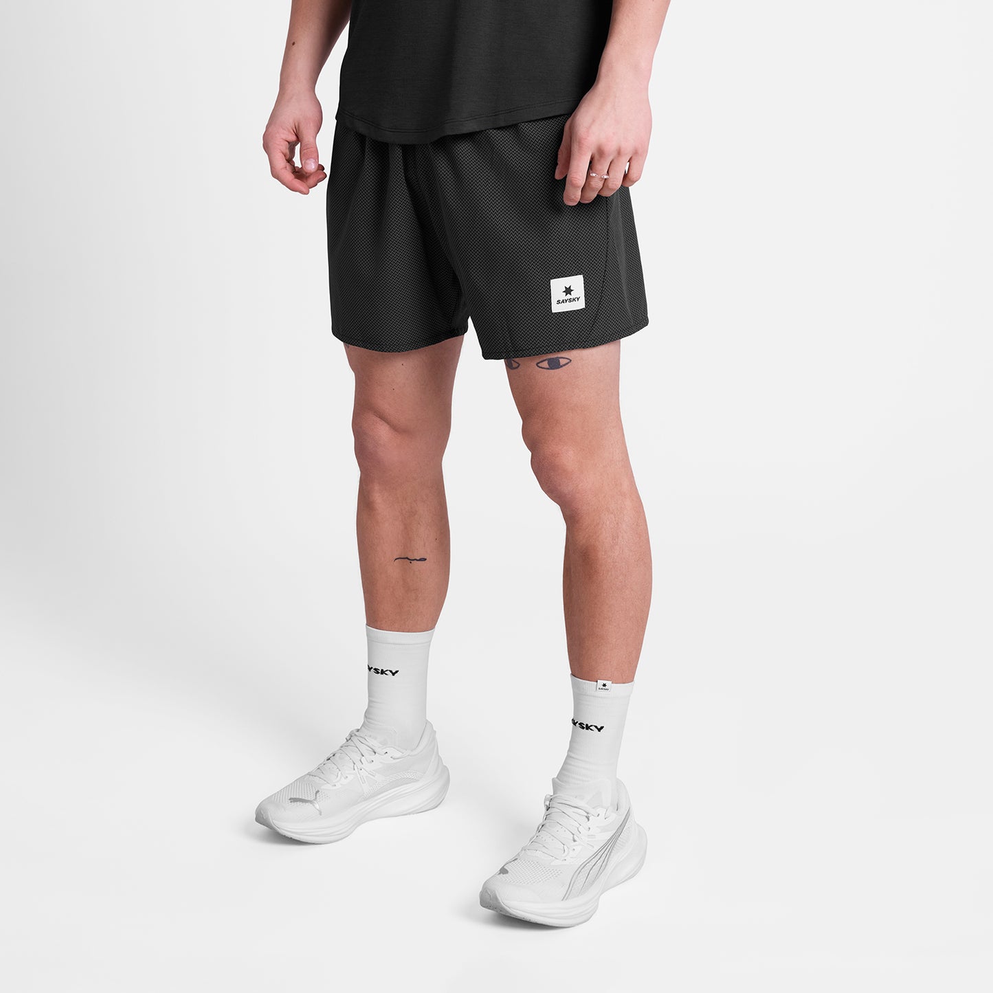 PACE SHORTS 5" | ZIG ZAG BLACK - SAYSKY