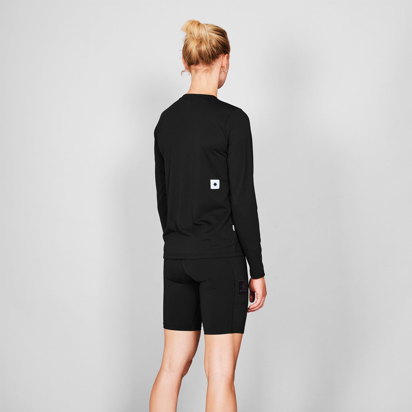 W MOTION LONGSLEEVE | CLEAN BLACK