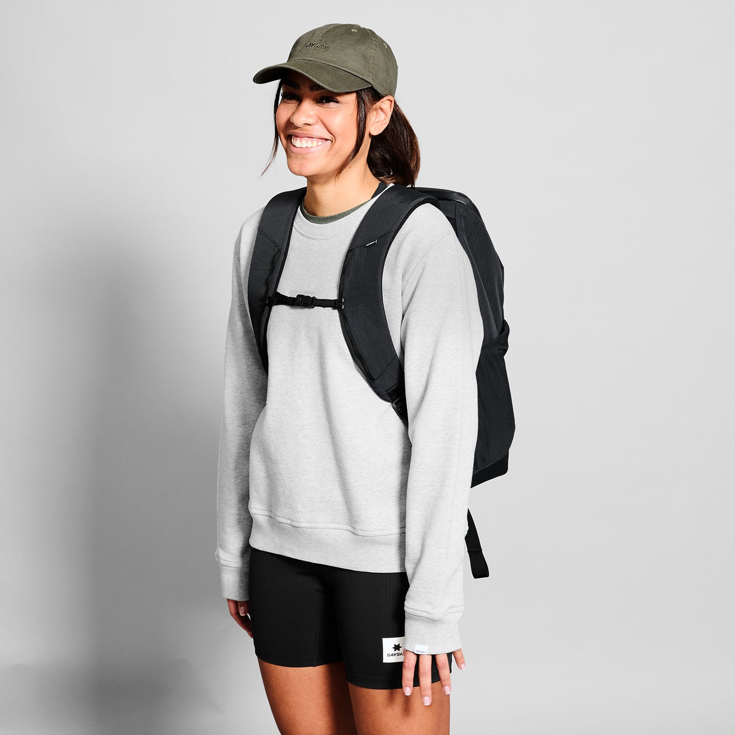 EVERYDAY BACKPACK 28L | BLACK - SAYSKY