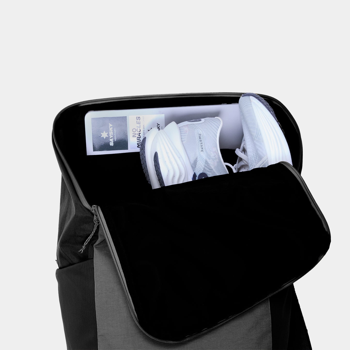 EVERYDAY BACKPACK 28L | BLACK - SAYSKY