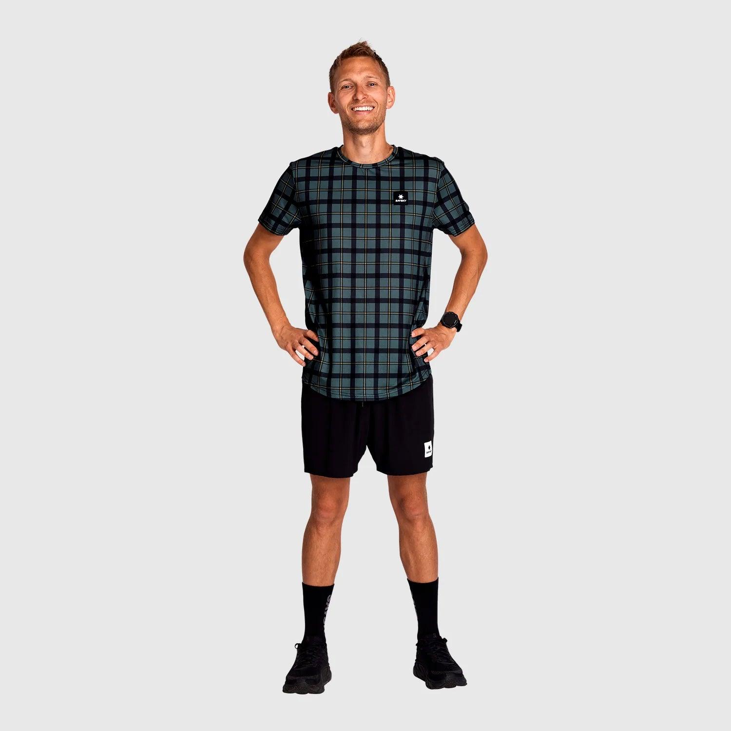 CHECKER COMBAT T-SHIRT - HERRE | ActSporty 